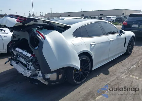 2018 Porsche Panamera 4 из США, поврежденный, VIN WP0AA2A70JL104058